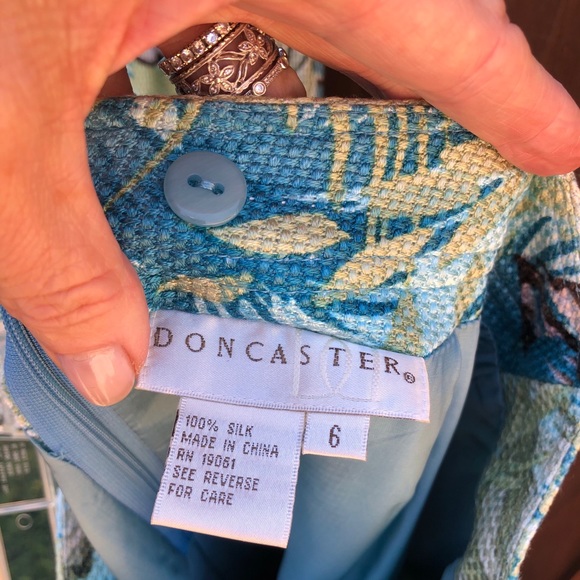 Doncaster Pencil Skirt with Jacket - Picture 4 of 4